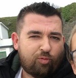 image of opponent - Andy Robinson